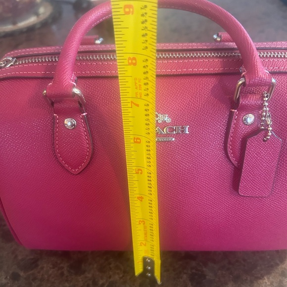 Coach Leather Women's Bag - Picture 4 of 13